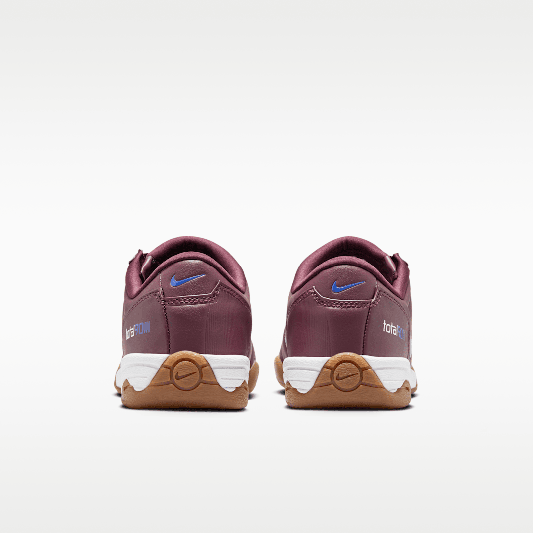 Burgundy Crush/White/Gum Medium Brown/Lapis