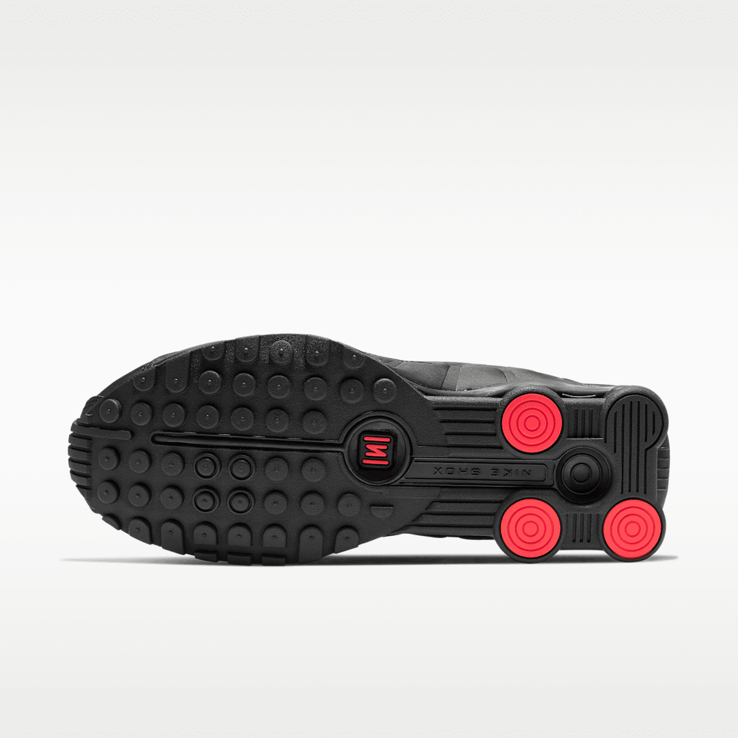 Black/Black/Max Orange/Black