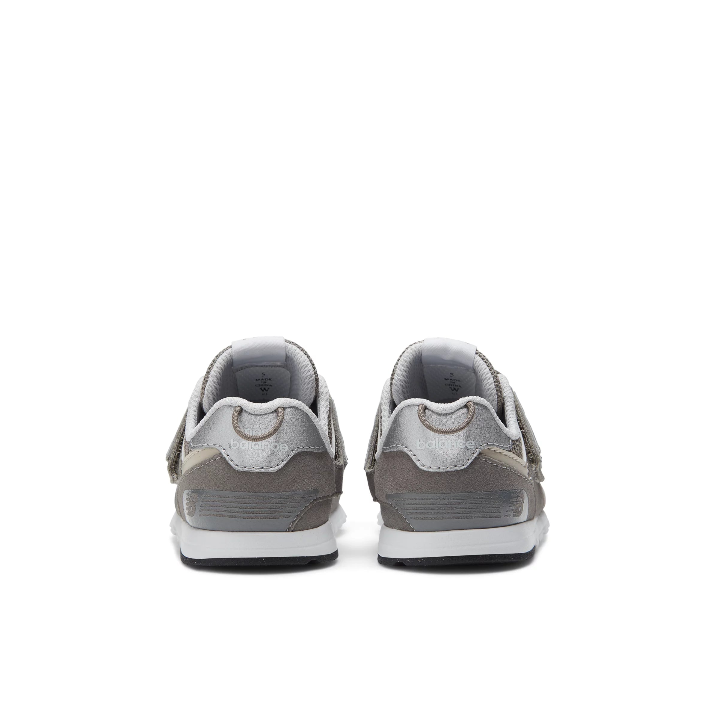 Rain Cloud With Nb White