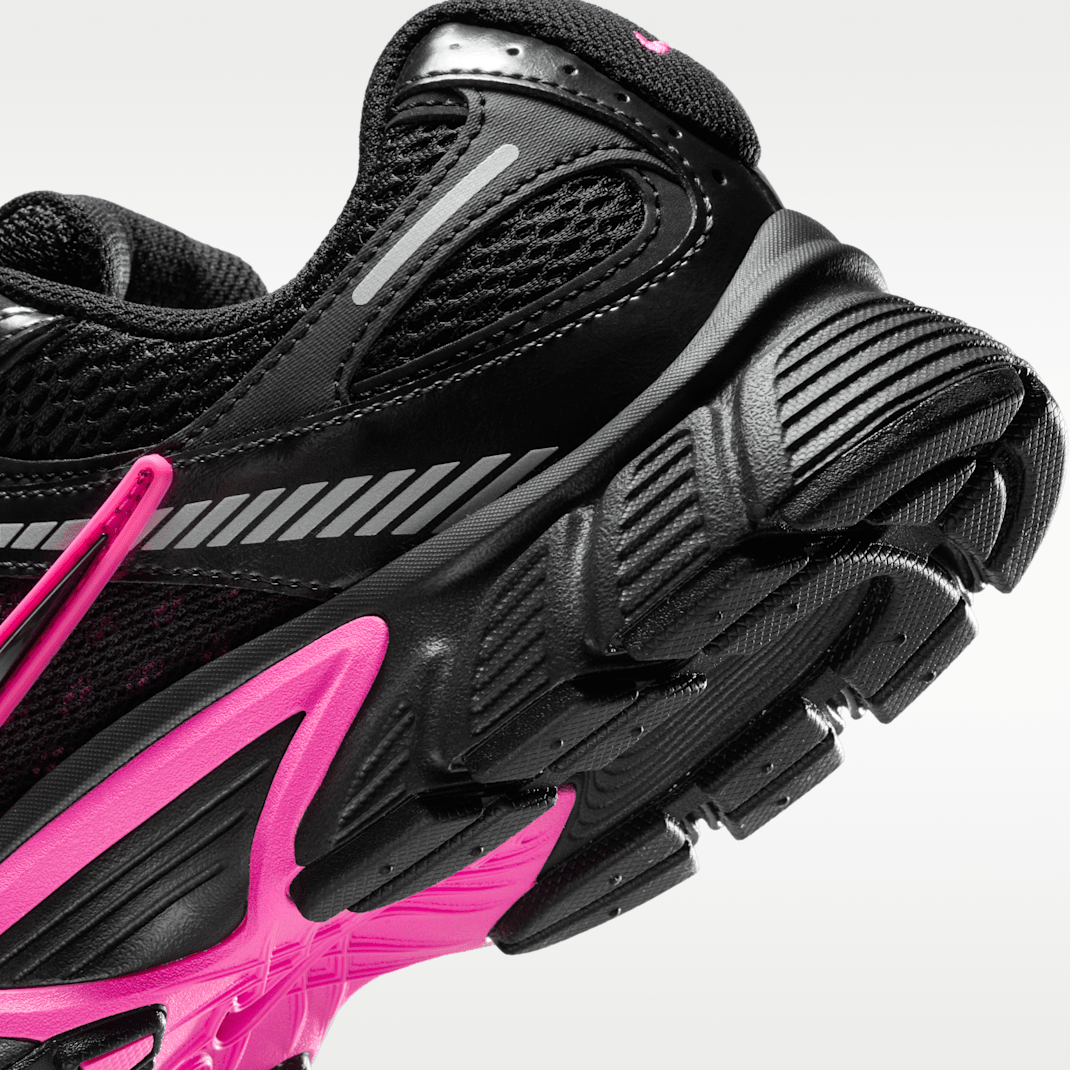Black/Dark Smoke Grey/Pink Blast/Black