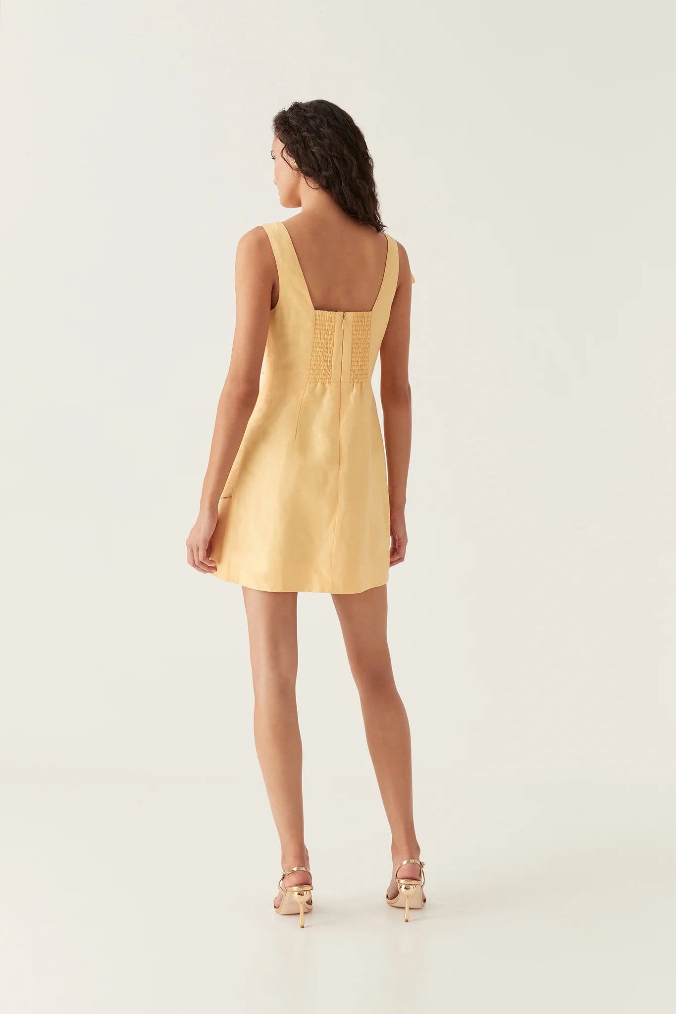 MARIGOLD YELLOW