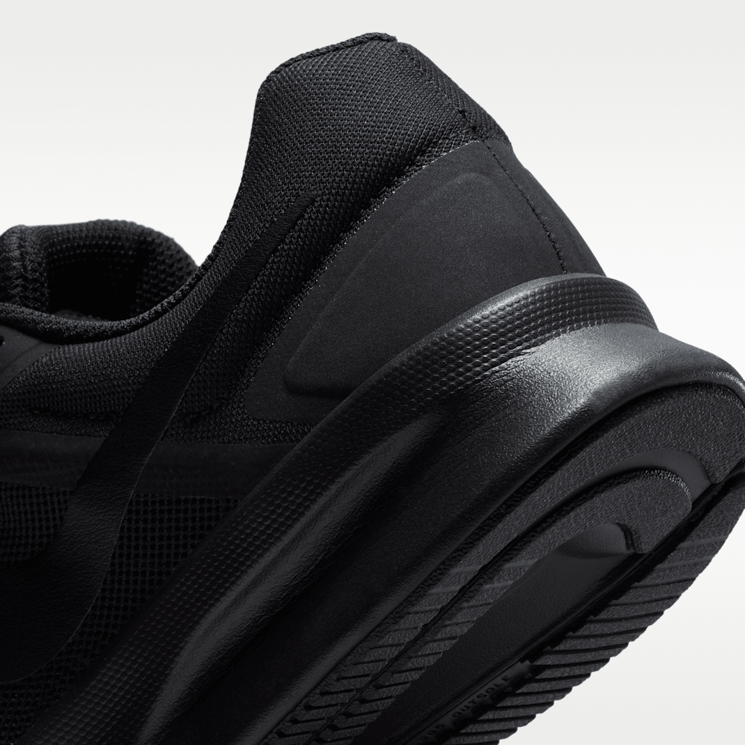 Black/Dark Smoke Grey/Black