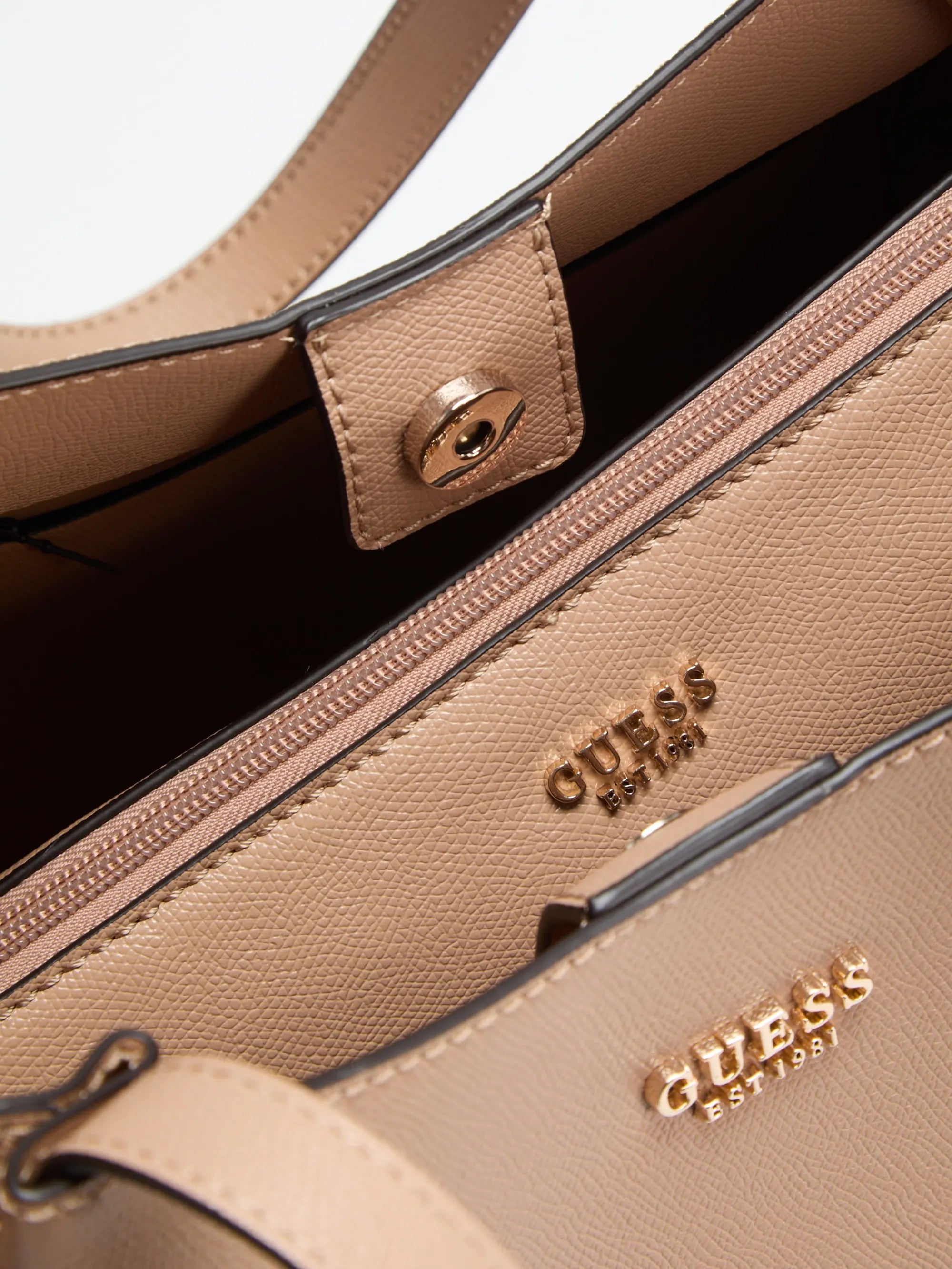 Beige Overflow