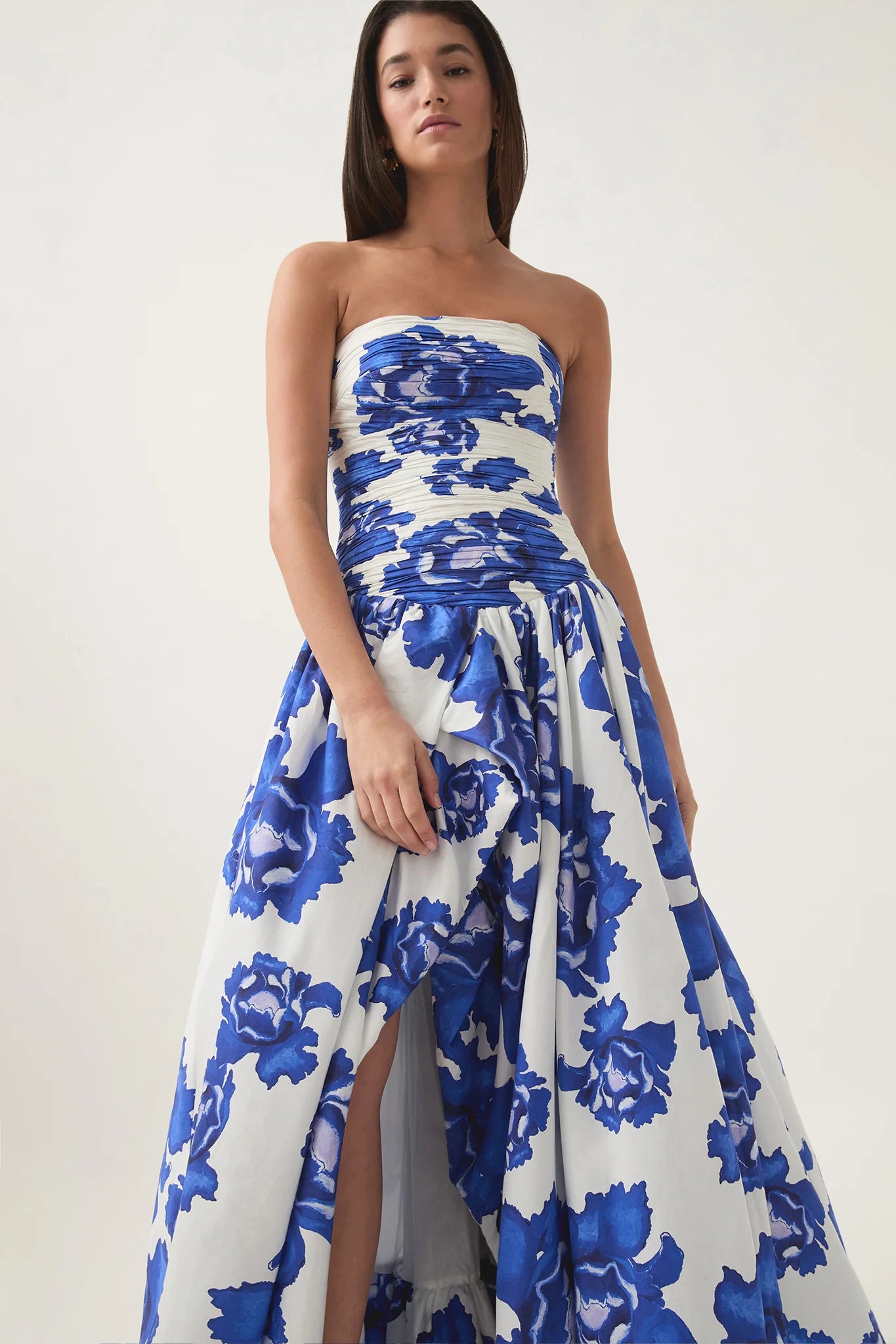 BOLDLY BLOOMING COBALT
