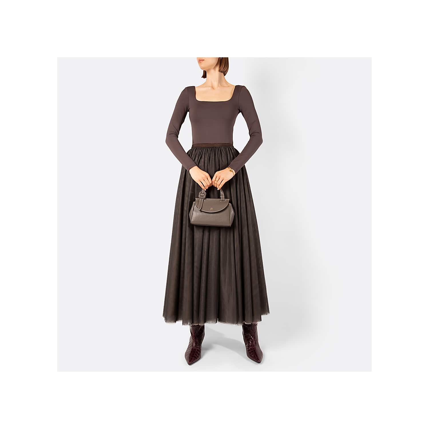 Cognac brown