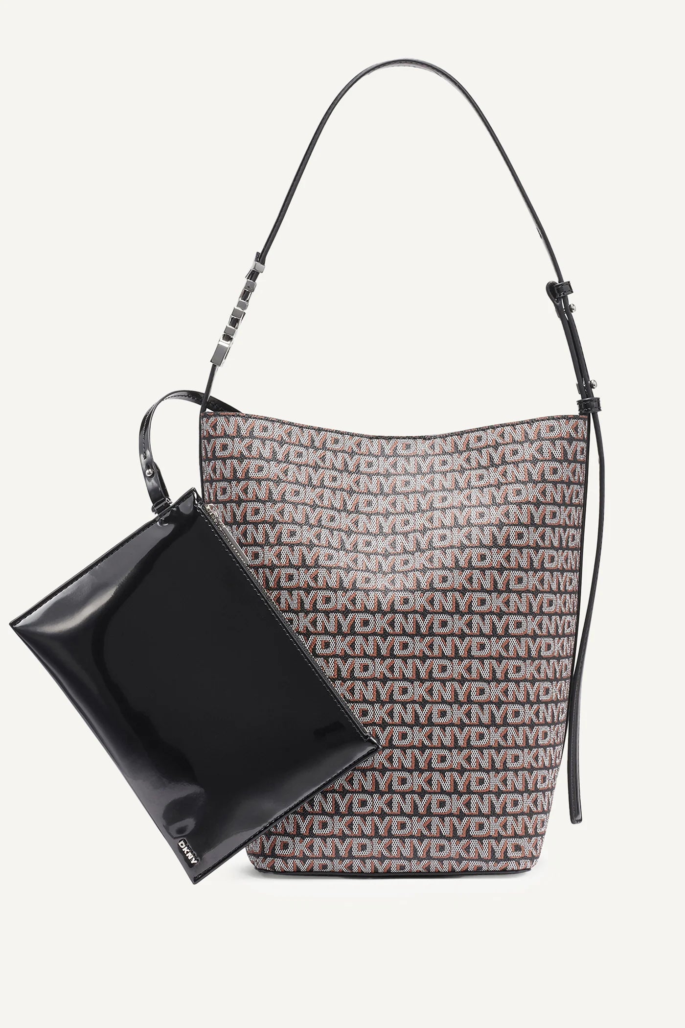 black/saddle