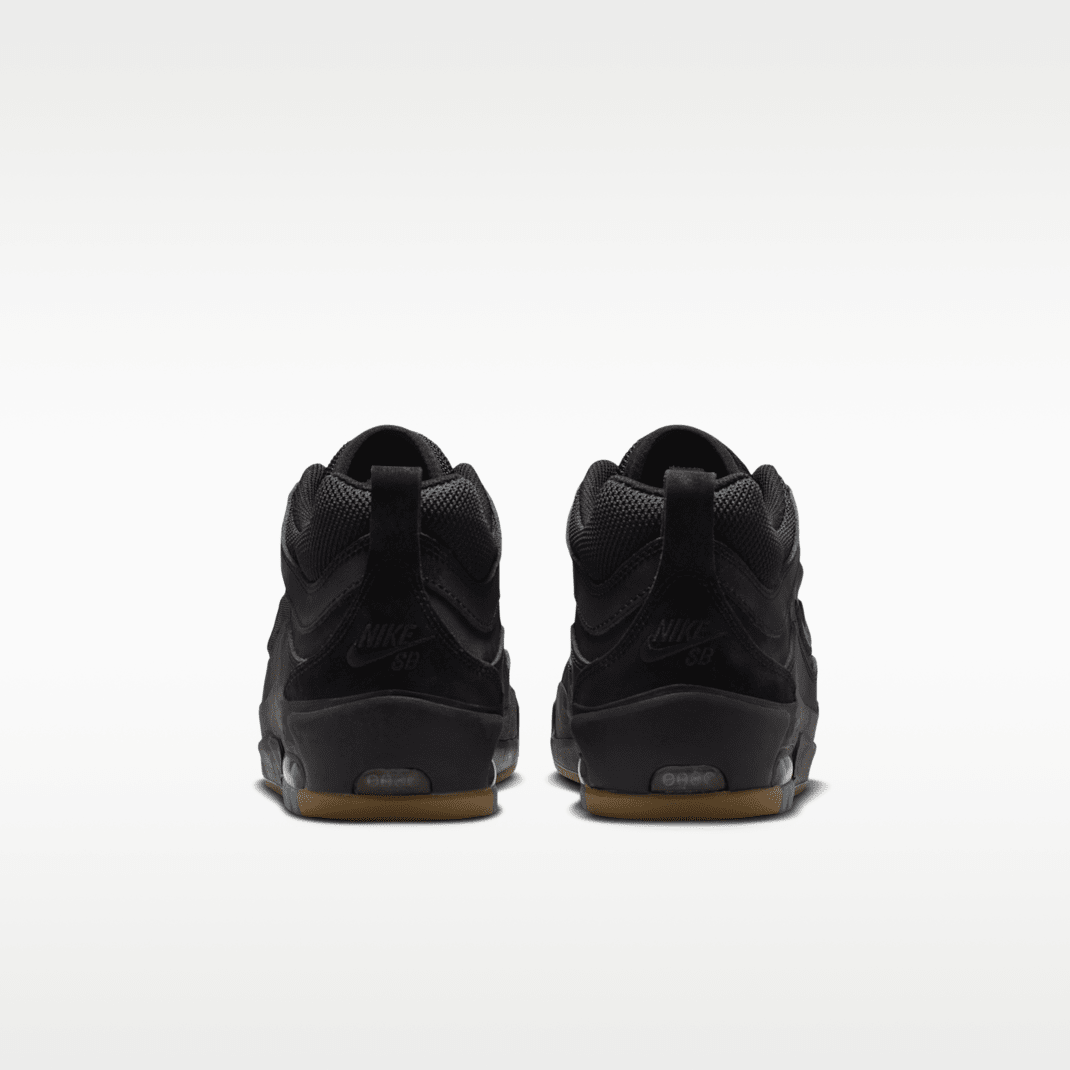 Black/Black/Black/Black
