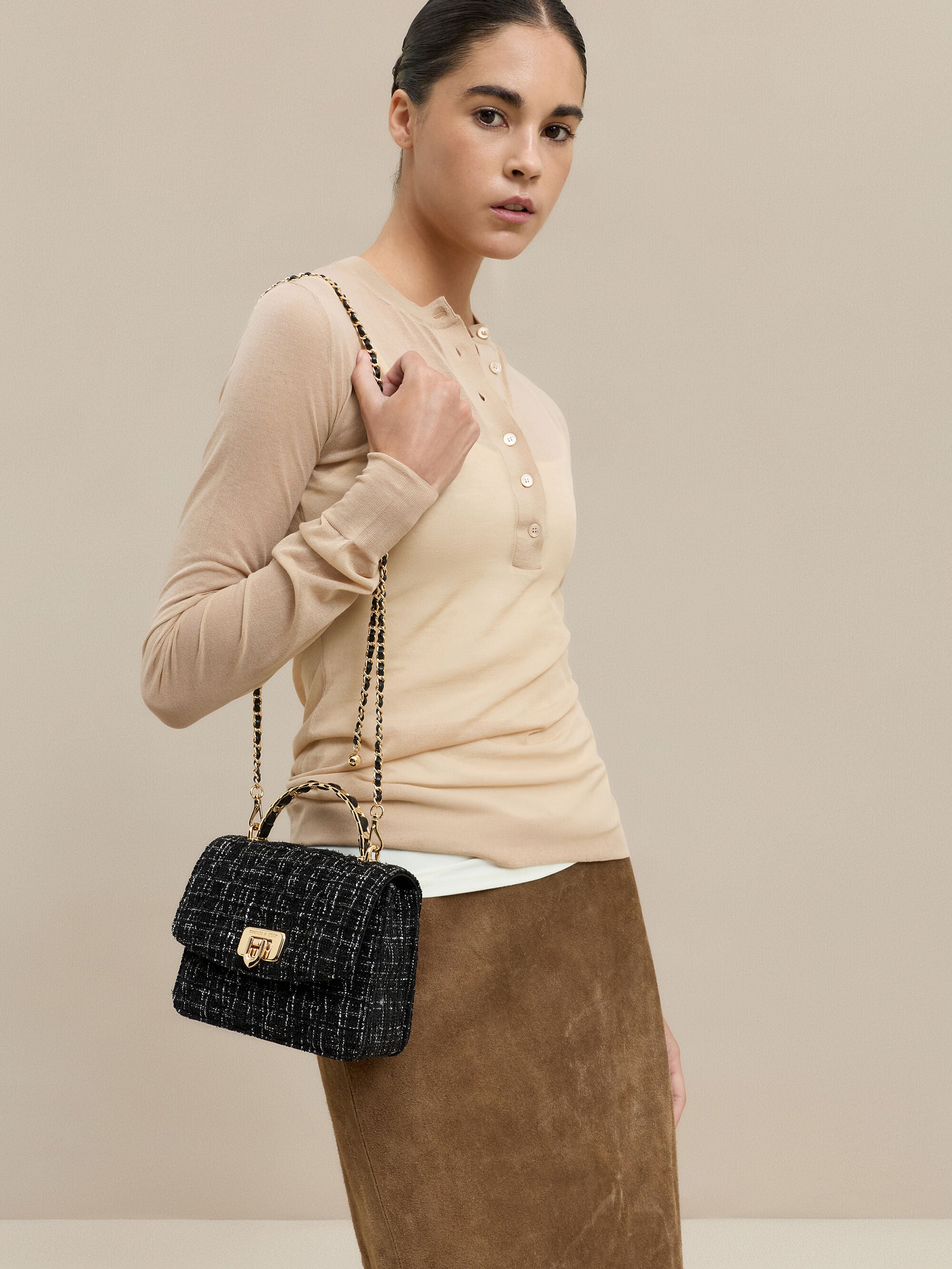 Black Tweed