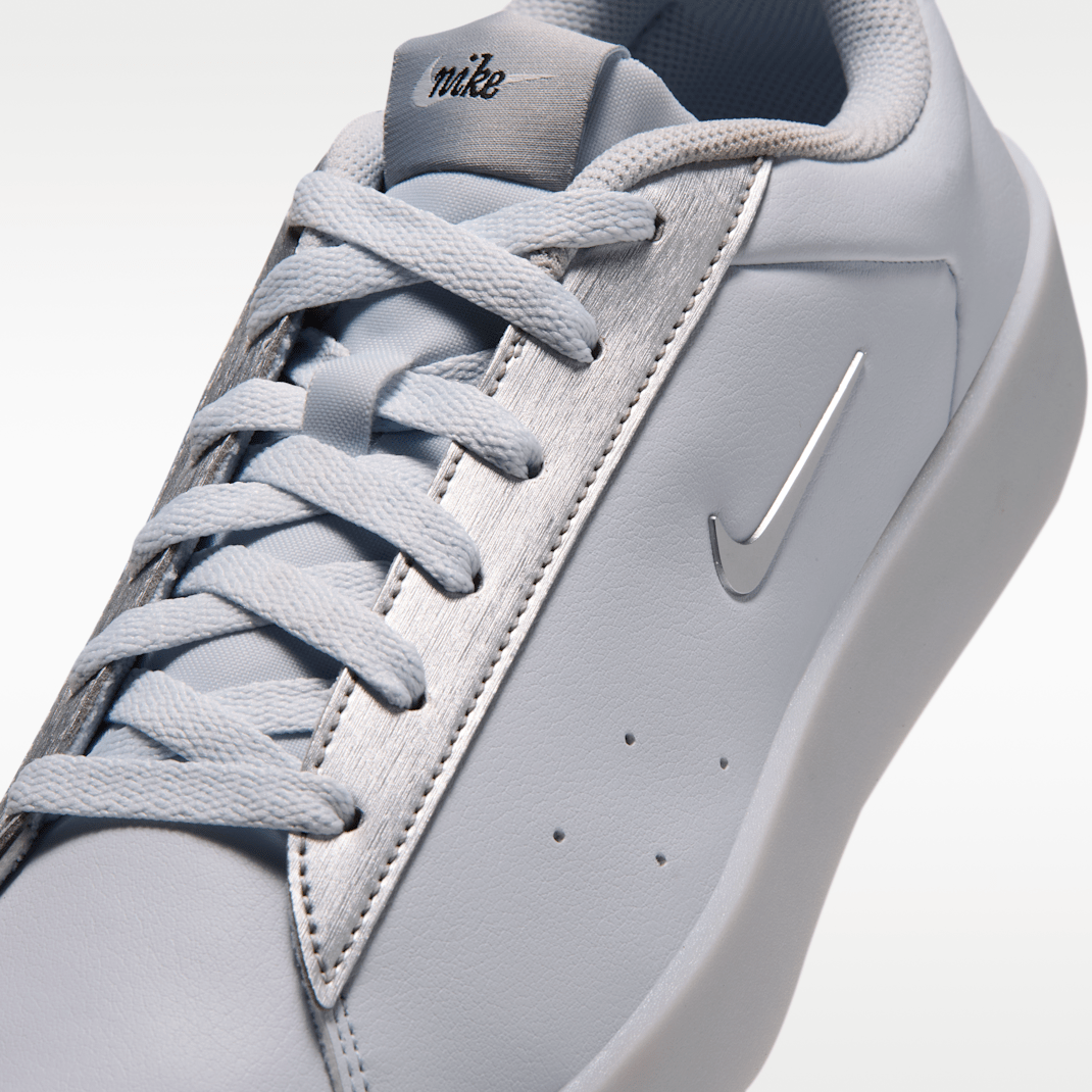 Pure Platinum/Wolf Grey/Black/Metallic Silver