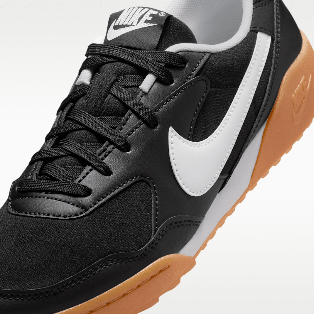 Black/Gum Light Brown/White