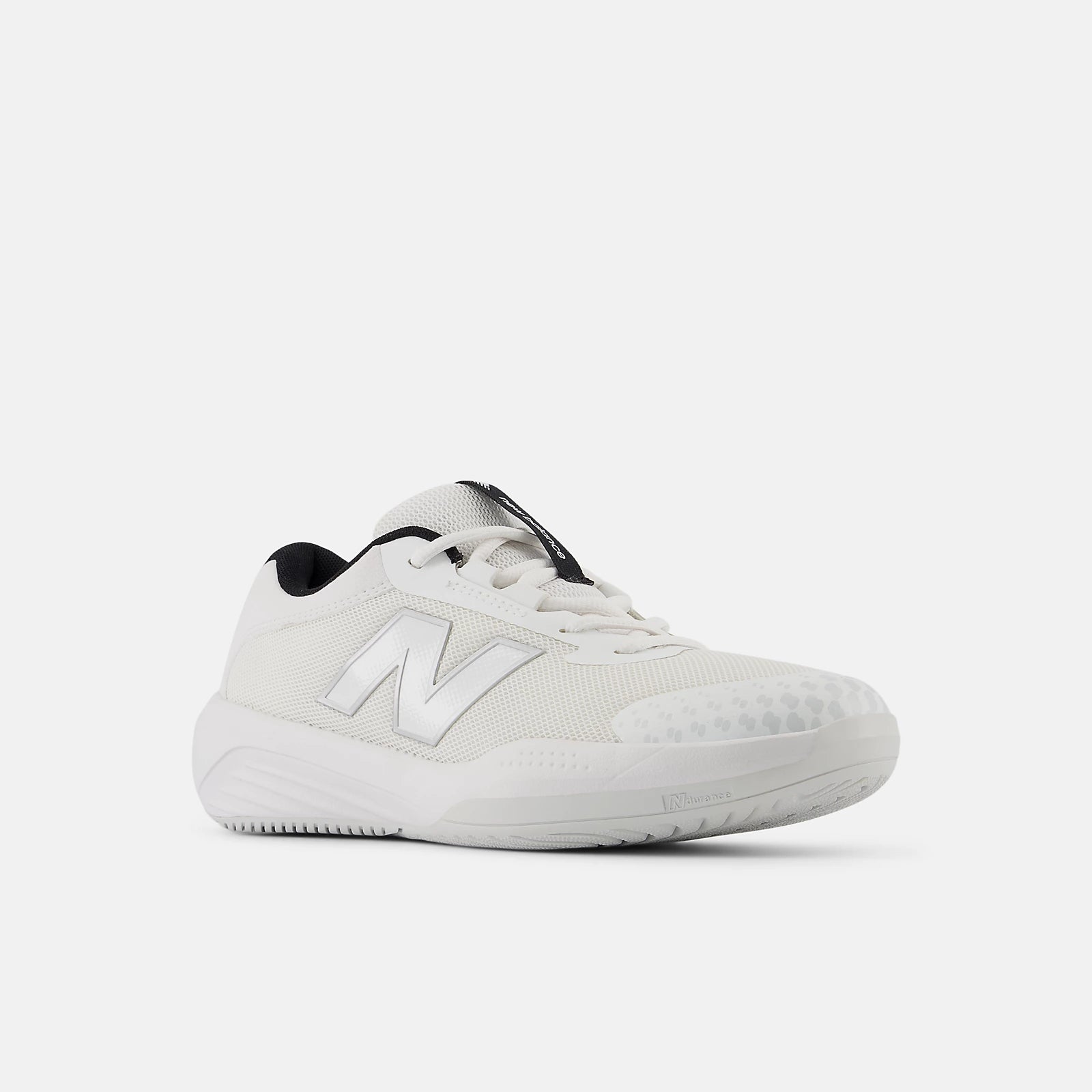 Nb White With Black