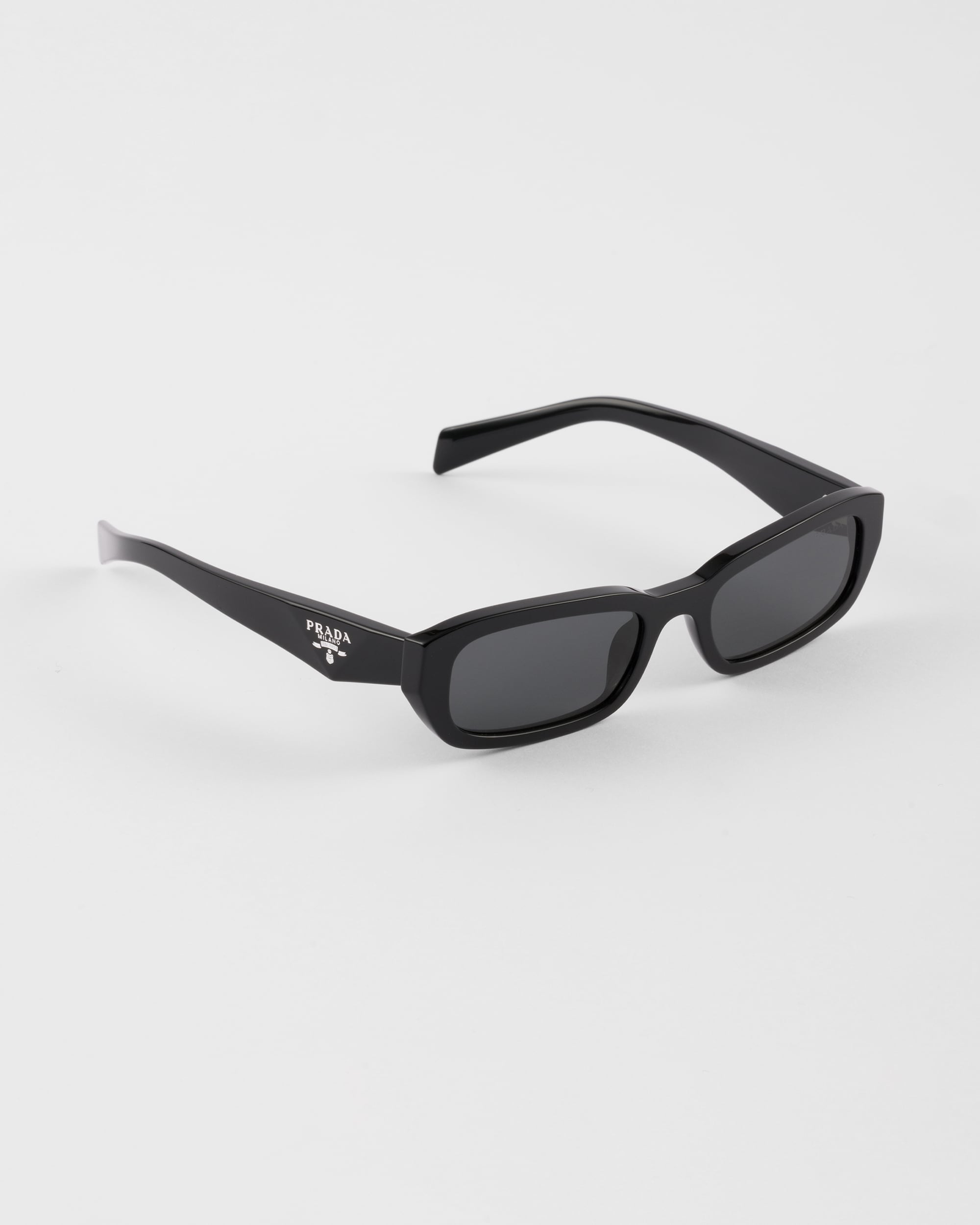 Lentes gris pizarra