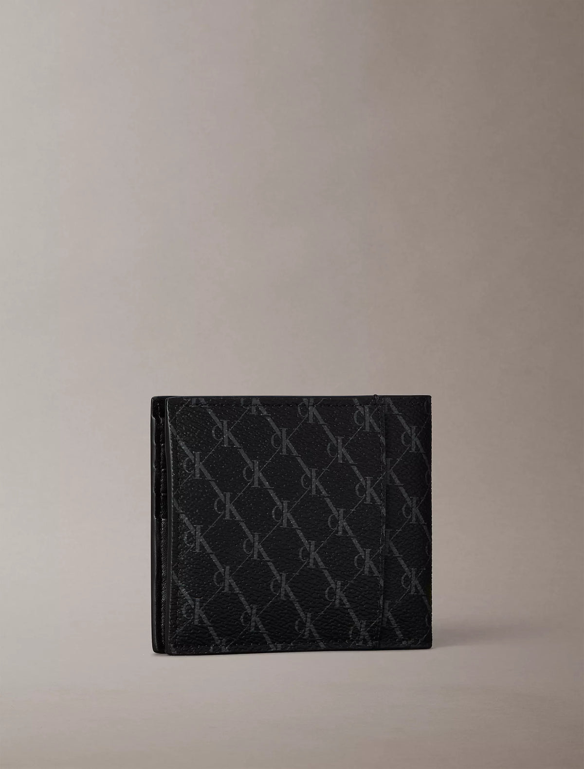 Black/Poppy Seed Aop
