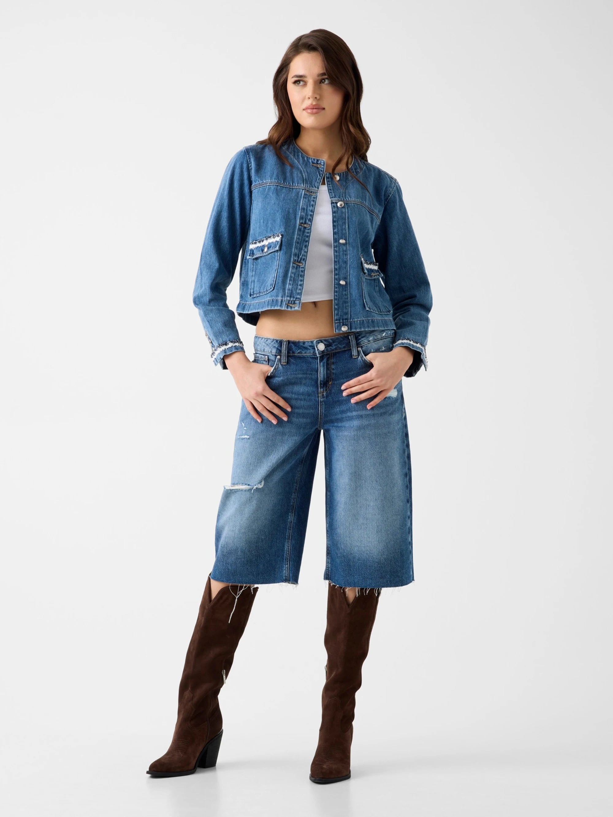 Medium Blue