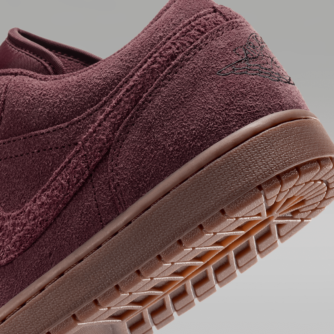 Dark Team Red/Gum Medium Brown/Black 2