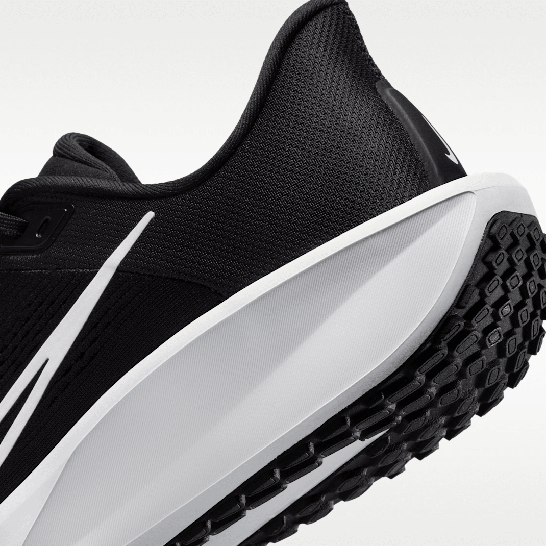 Black/Iron Grey/White