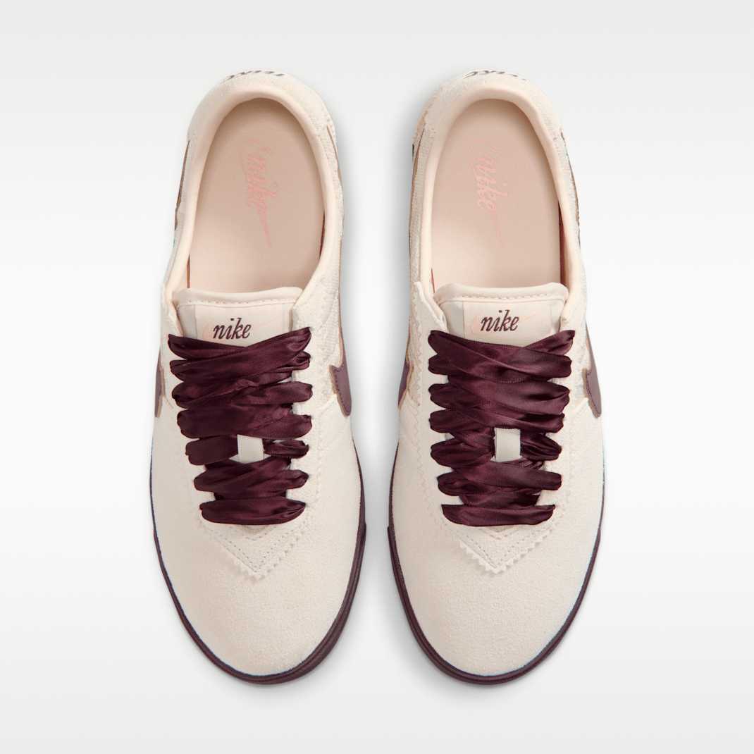 Light Cream/Arctic Orange/Burgundy Crush