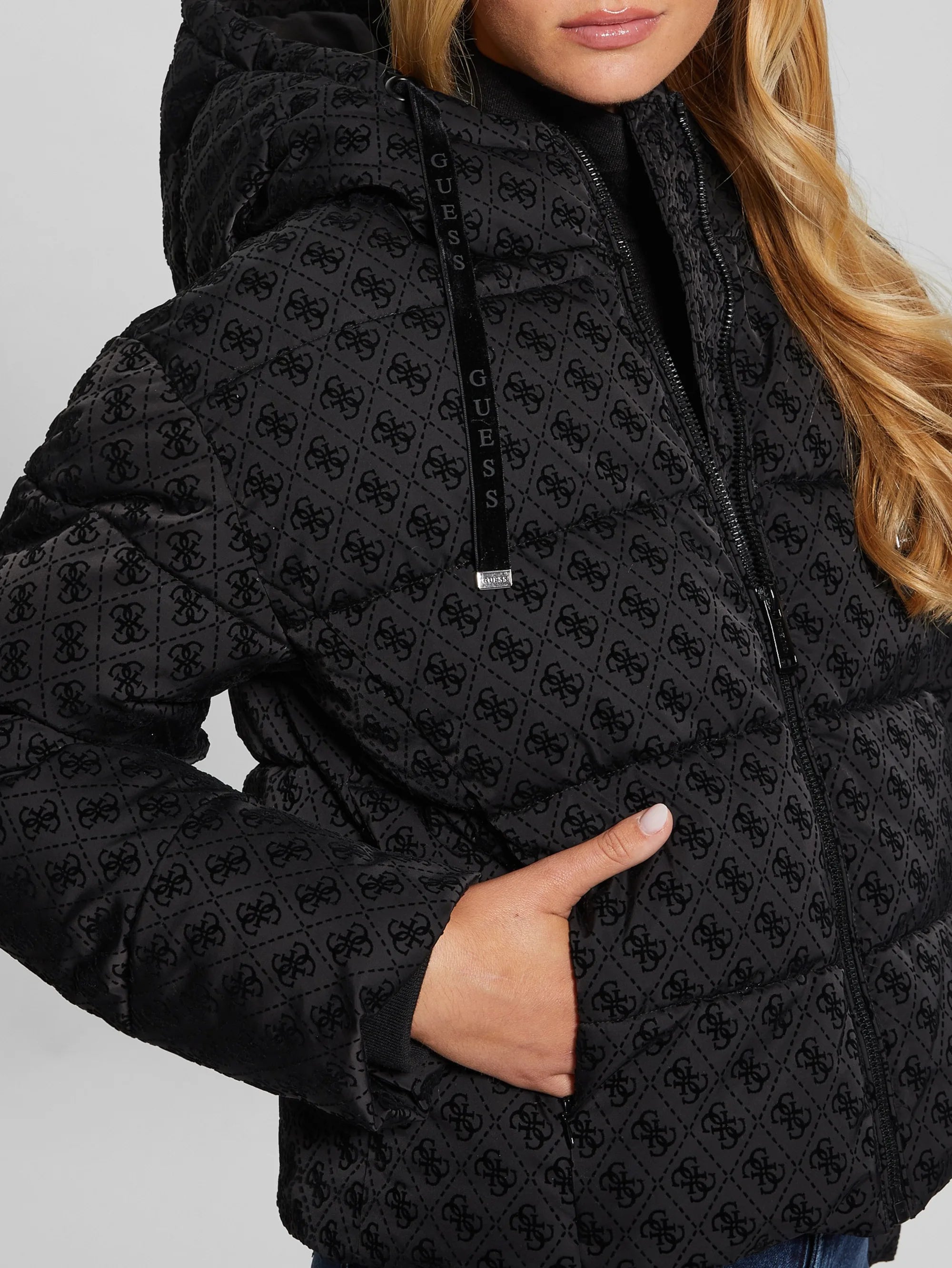 Peony Logo Black