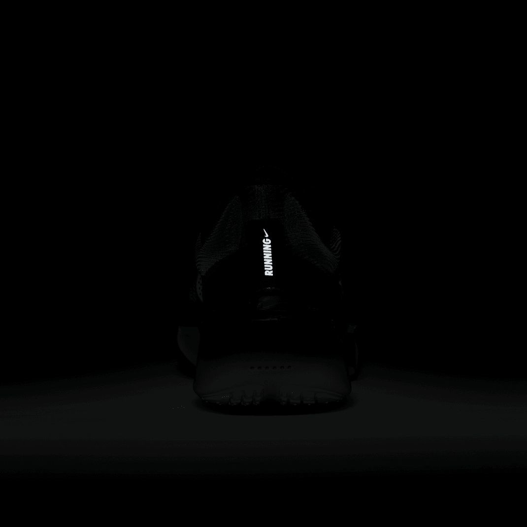 Black/Light Smoke Grey/White