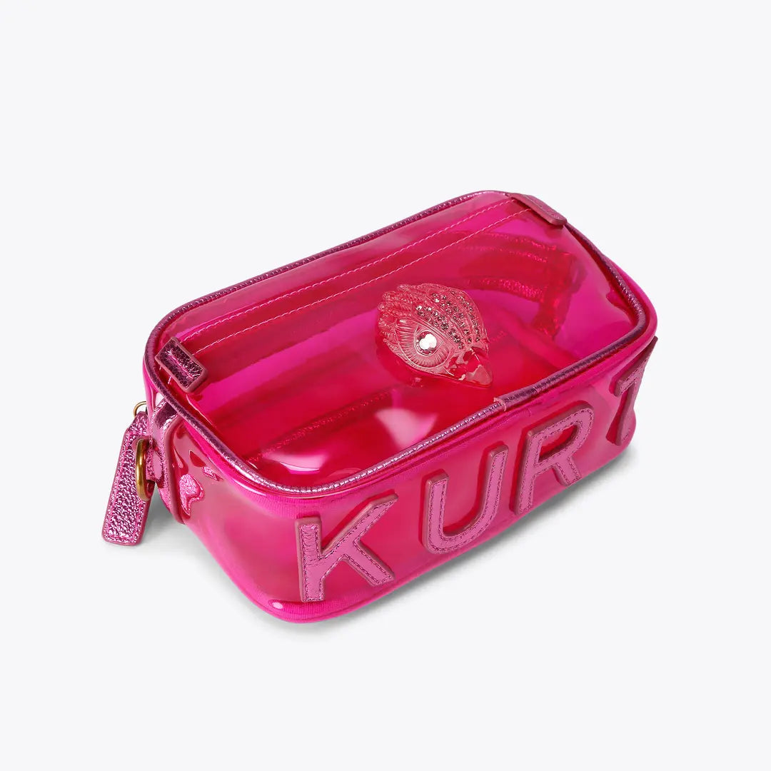 Fushia
