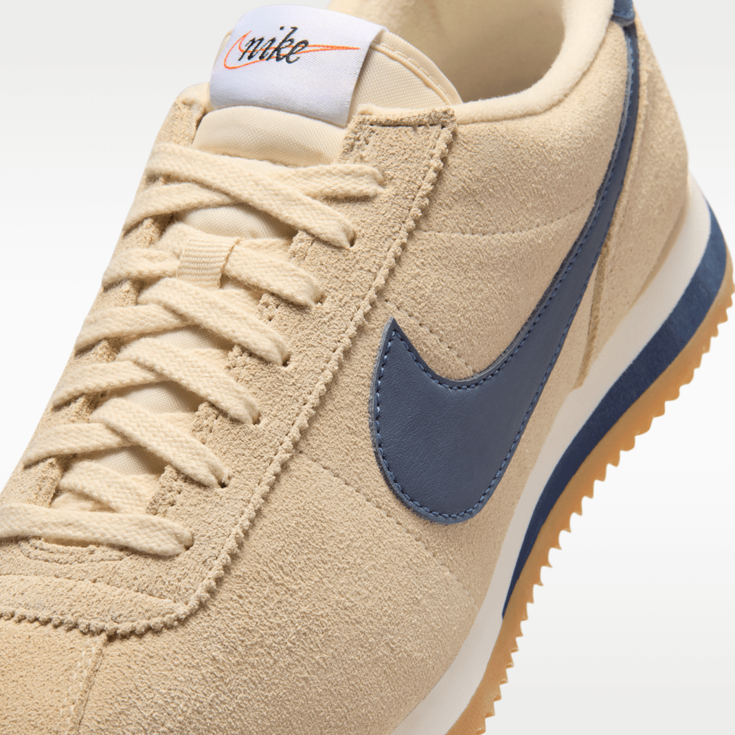 Beach/Sail/Gum Light Brown/Midnight Navy