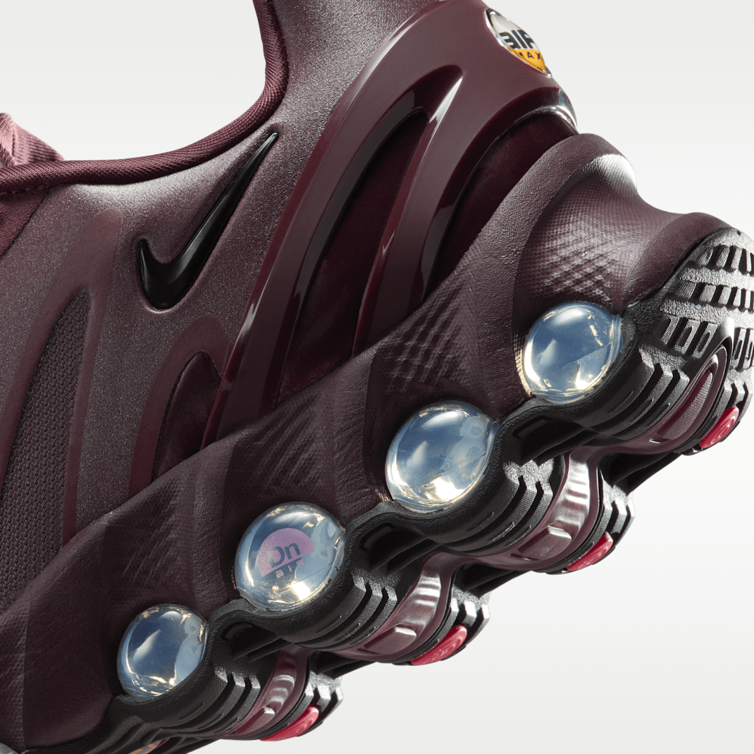 Burgundy Crush/Burgundy Crush/Metallic Silver/Black