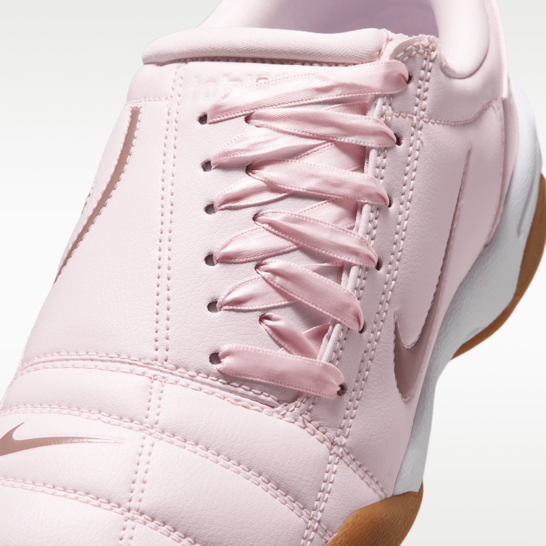 Pearl Pink/White/Gum Medium Brown/Light Violet Ore