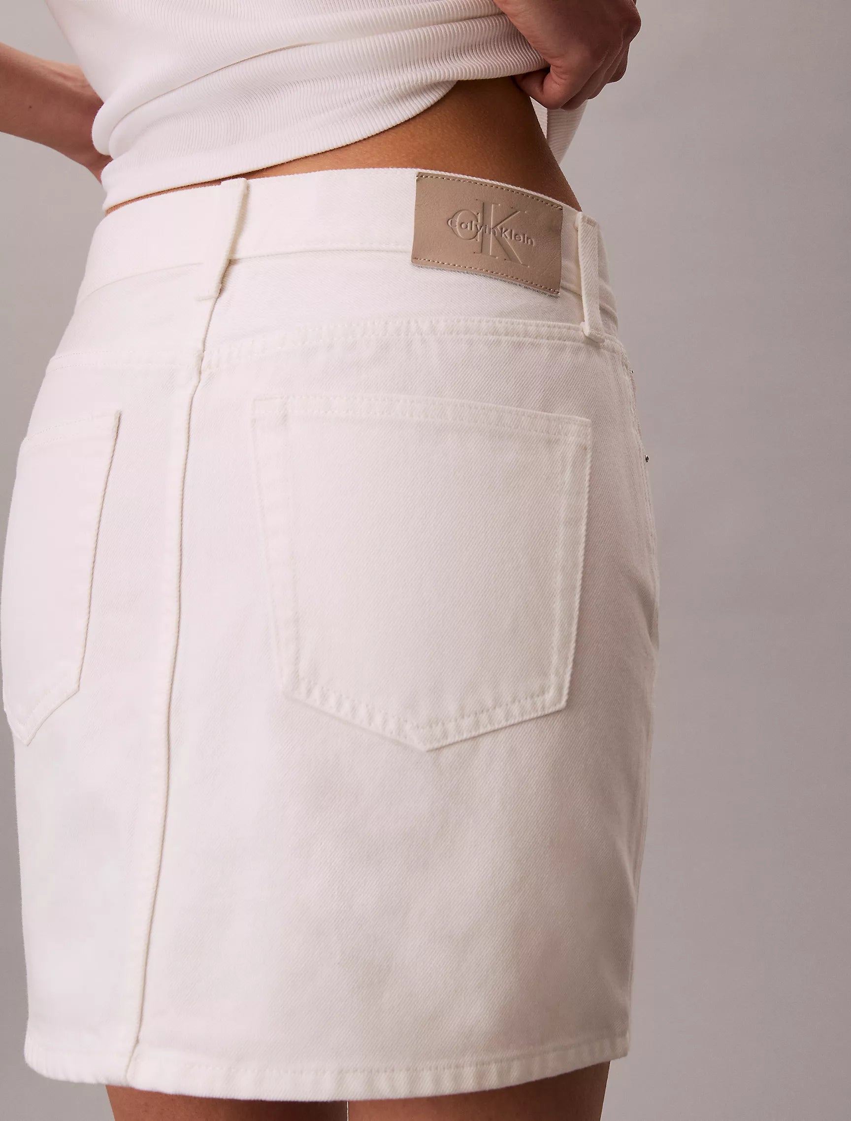 Chalk White