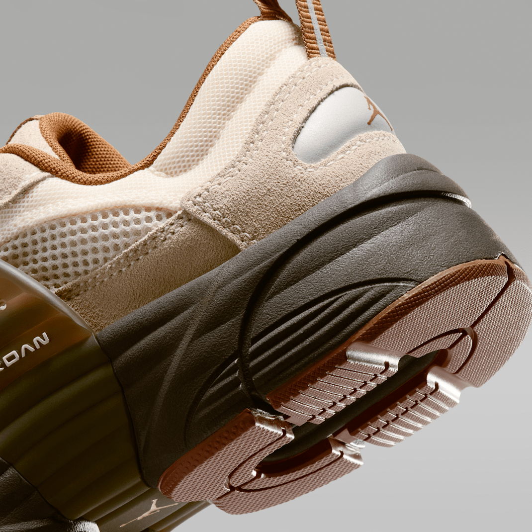 Soft Pearl/Shadow Brown/Reflective Silver/Light British Tan