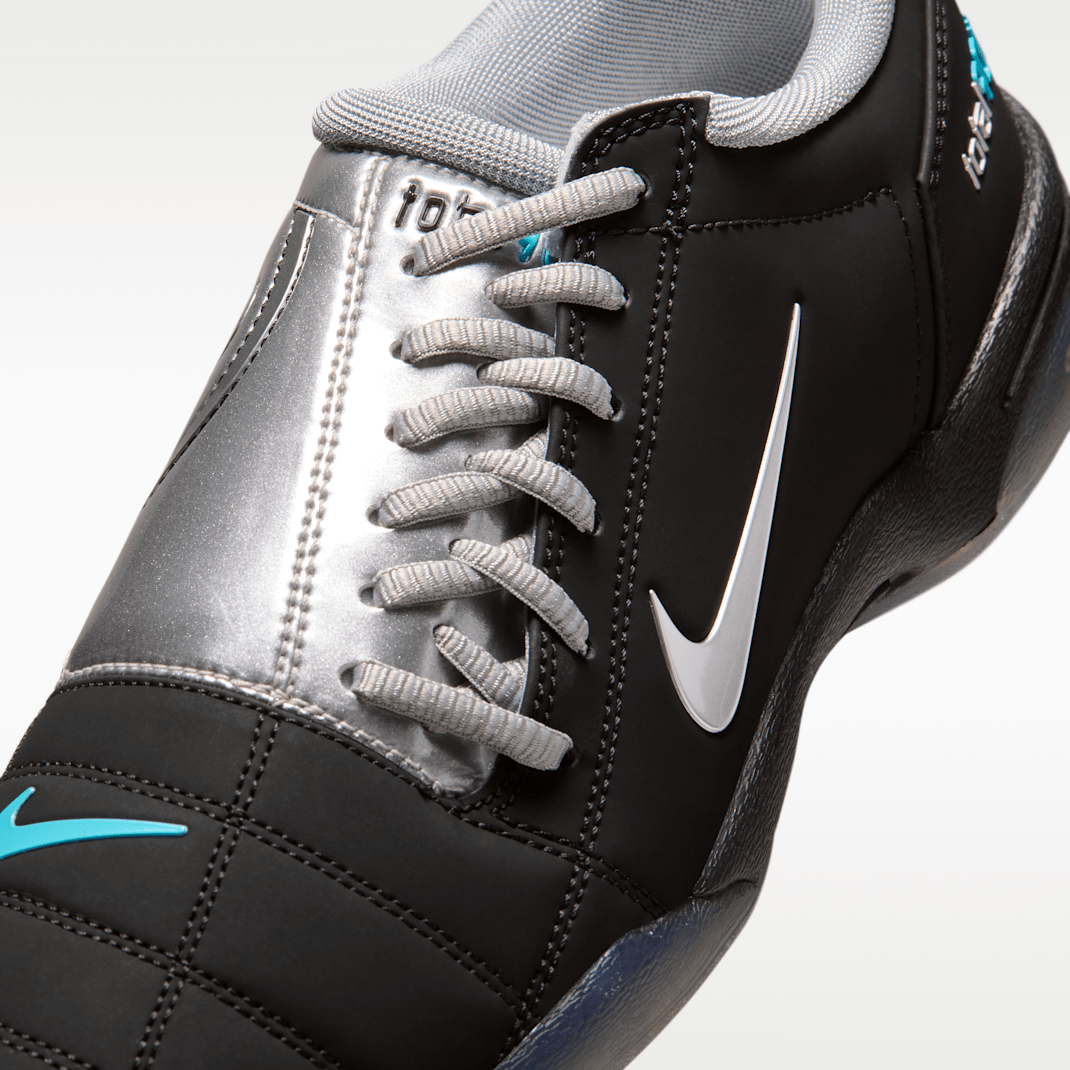 Black/Gamma Blue/Metallic Silver
