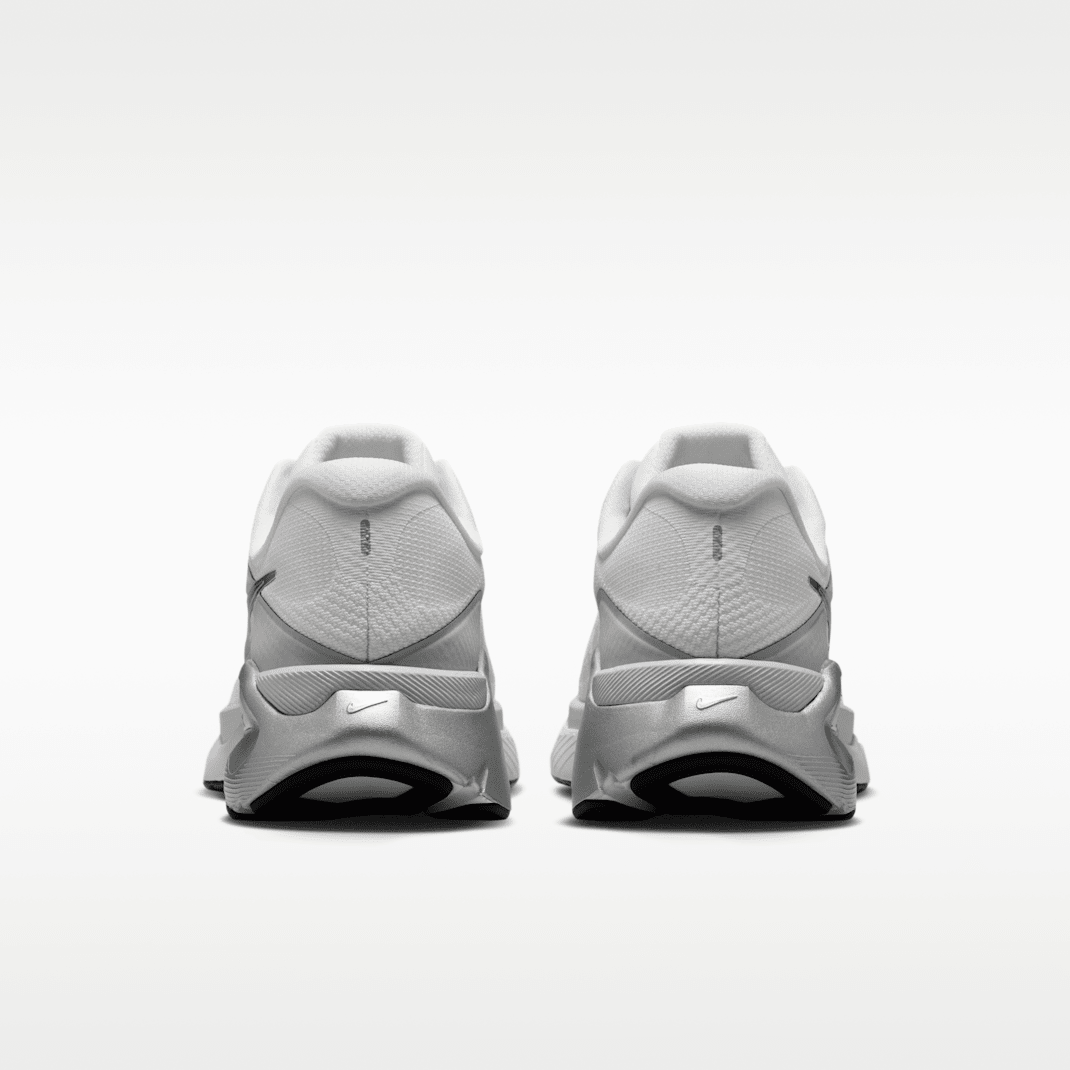 Summit White/Photon Dust/Sail/Metallic Silver
