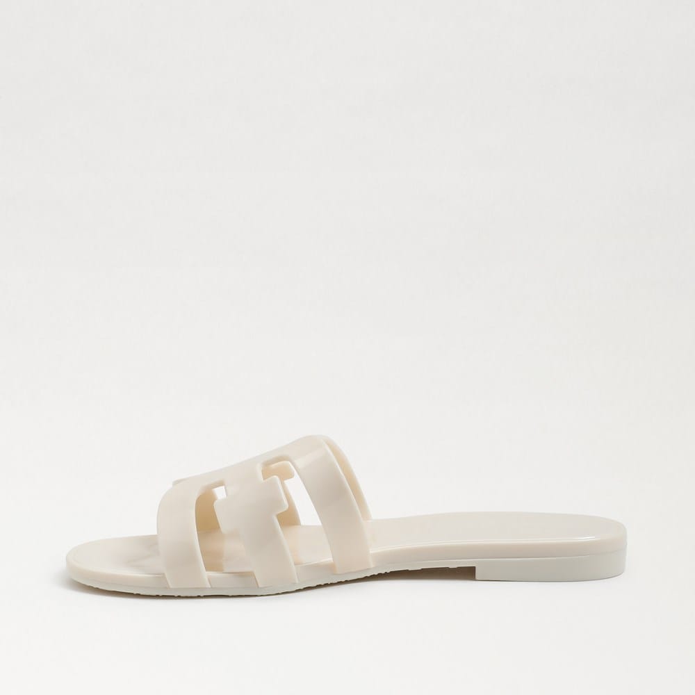 Modern Ivory Jelly