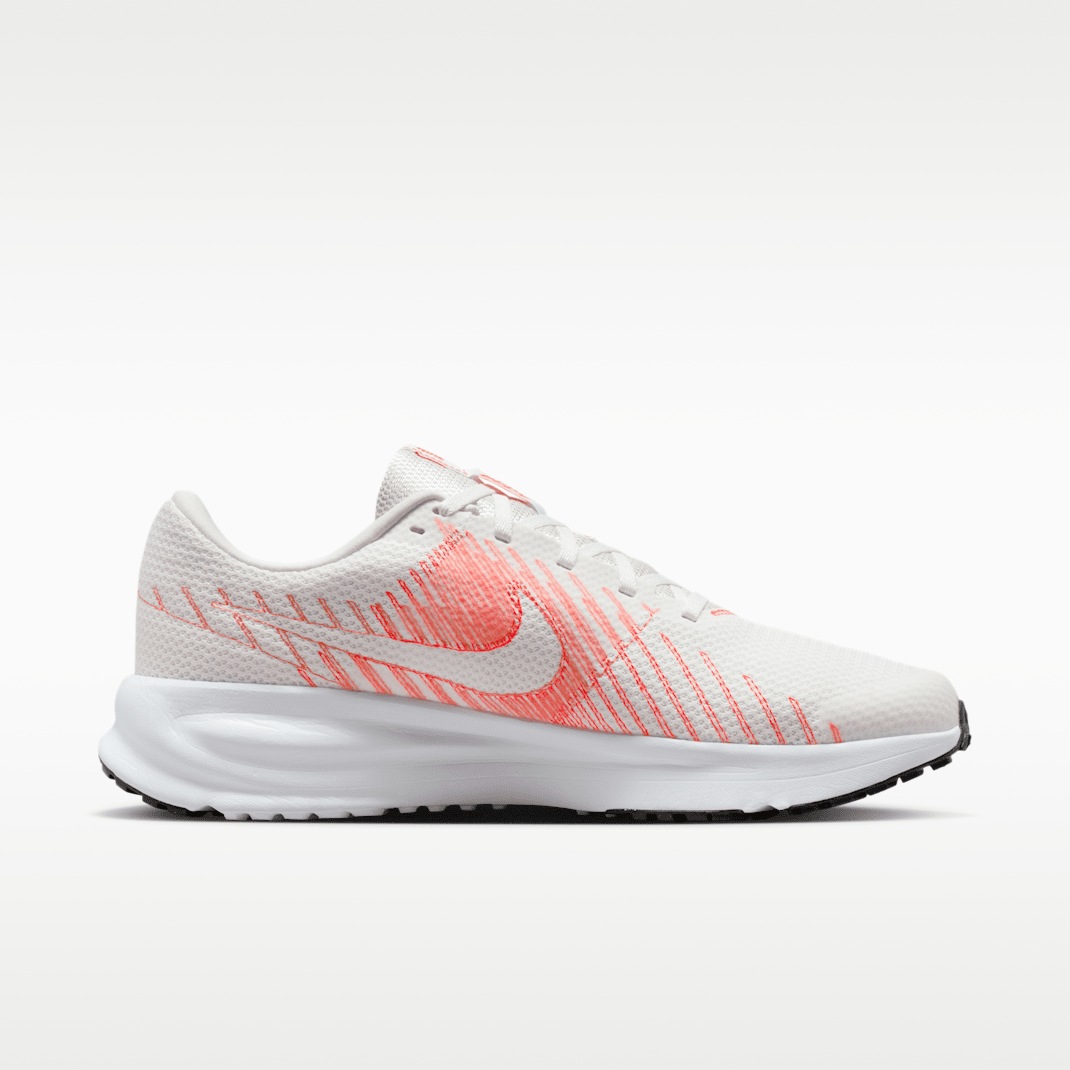 Summit White/Turf Orange/White/Bright Crimson