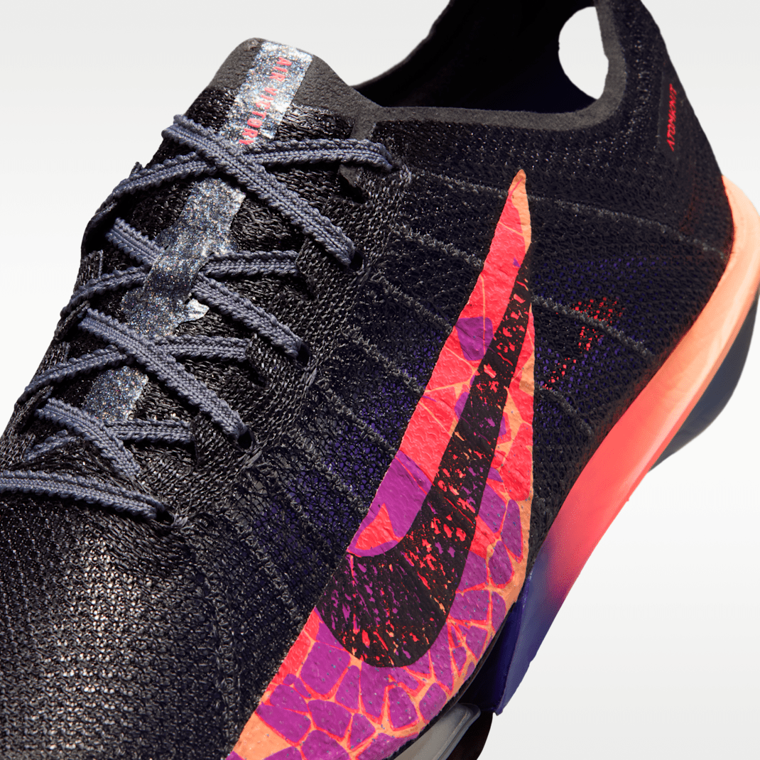 Light Carbon/Flash Crimson/Indigo Burst/Black