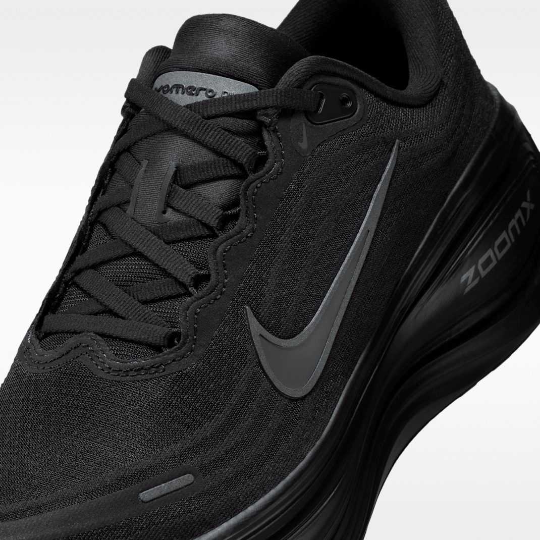 Black/Metallic Dark Grey/Cool Grey/Dark Smoke Grey