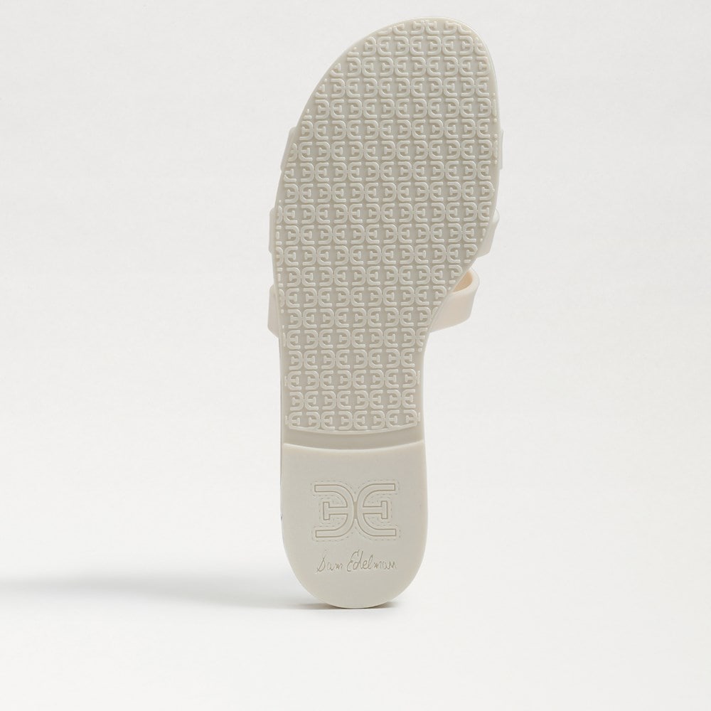 Modern Ivory Jelly