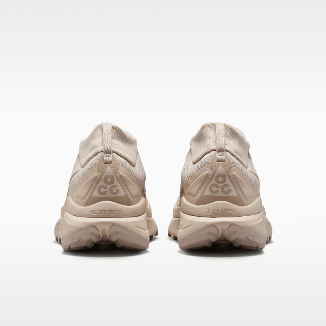 Cream II/Safety Orange/Light Orewood Brown