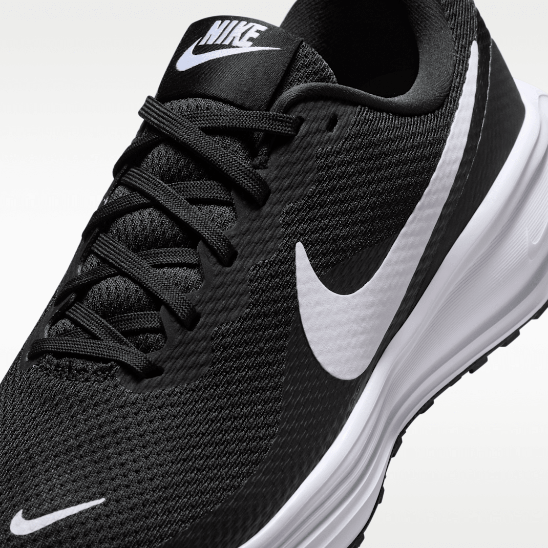 Black/Black/White