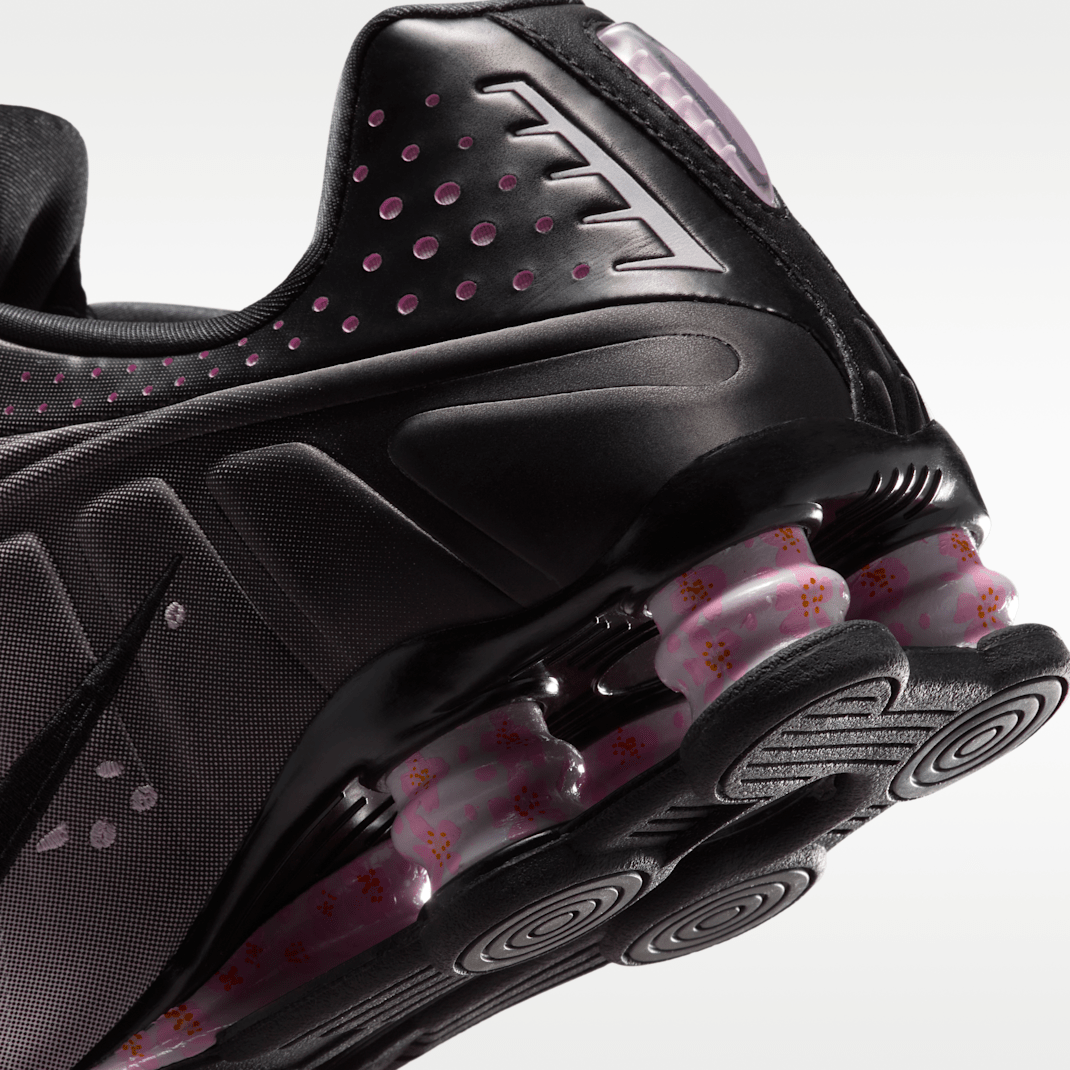 Regal Pink/Black/Regal Pink/Black