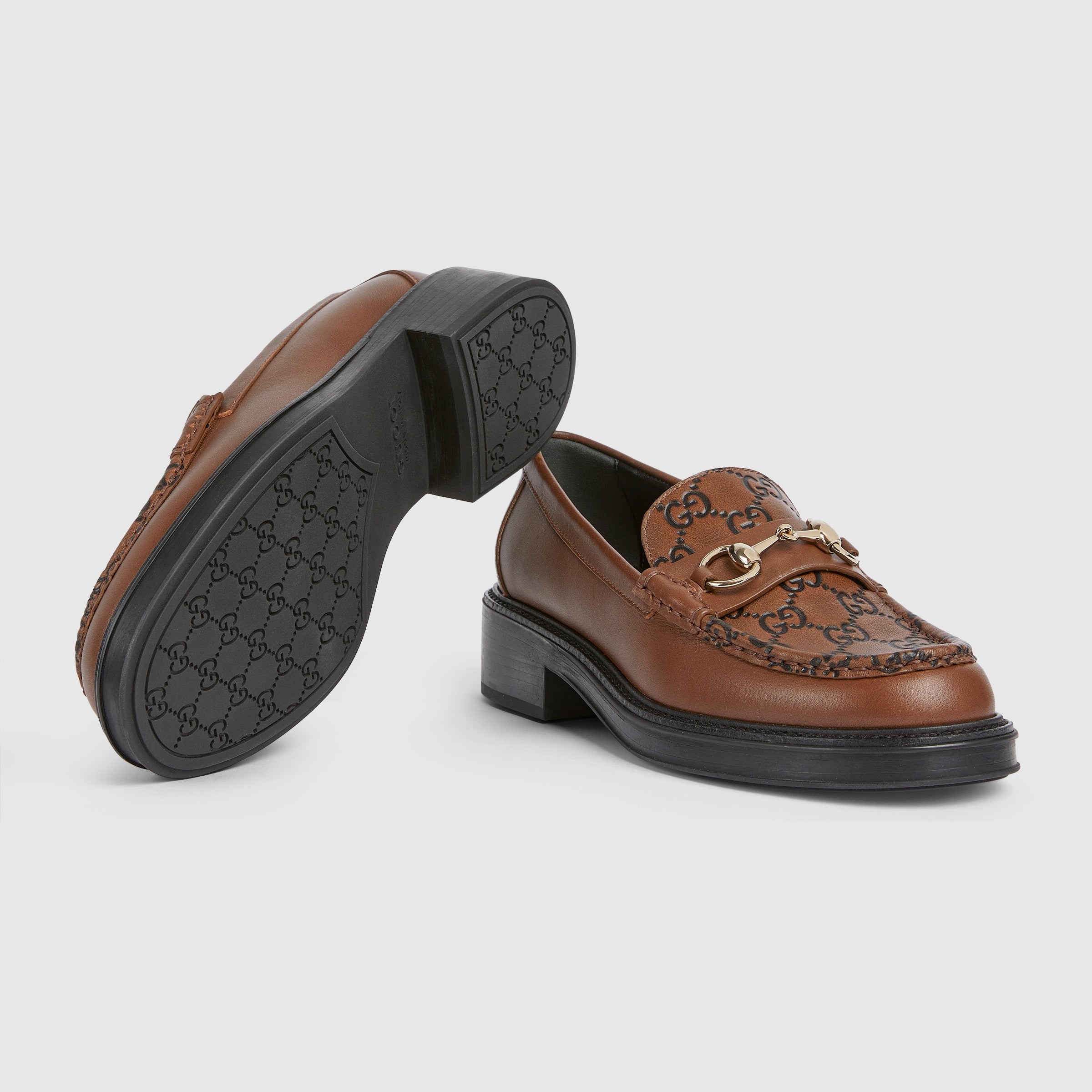 piel marrón oscuro