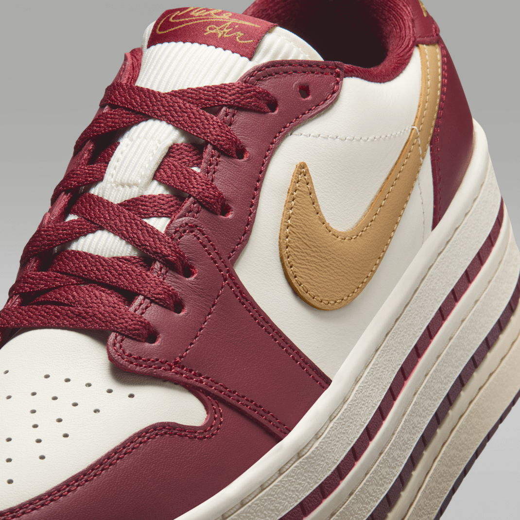 Team Red/Pale Ivory/Sanded Gold