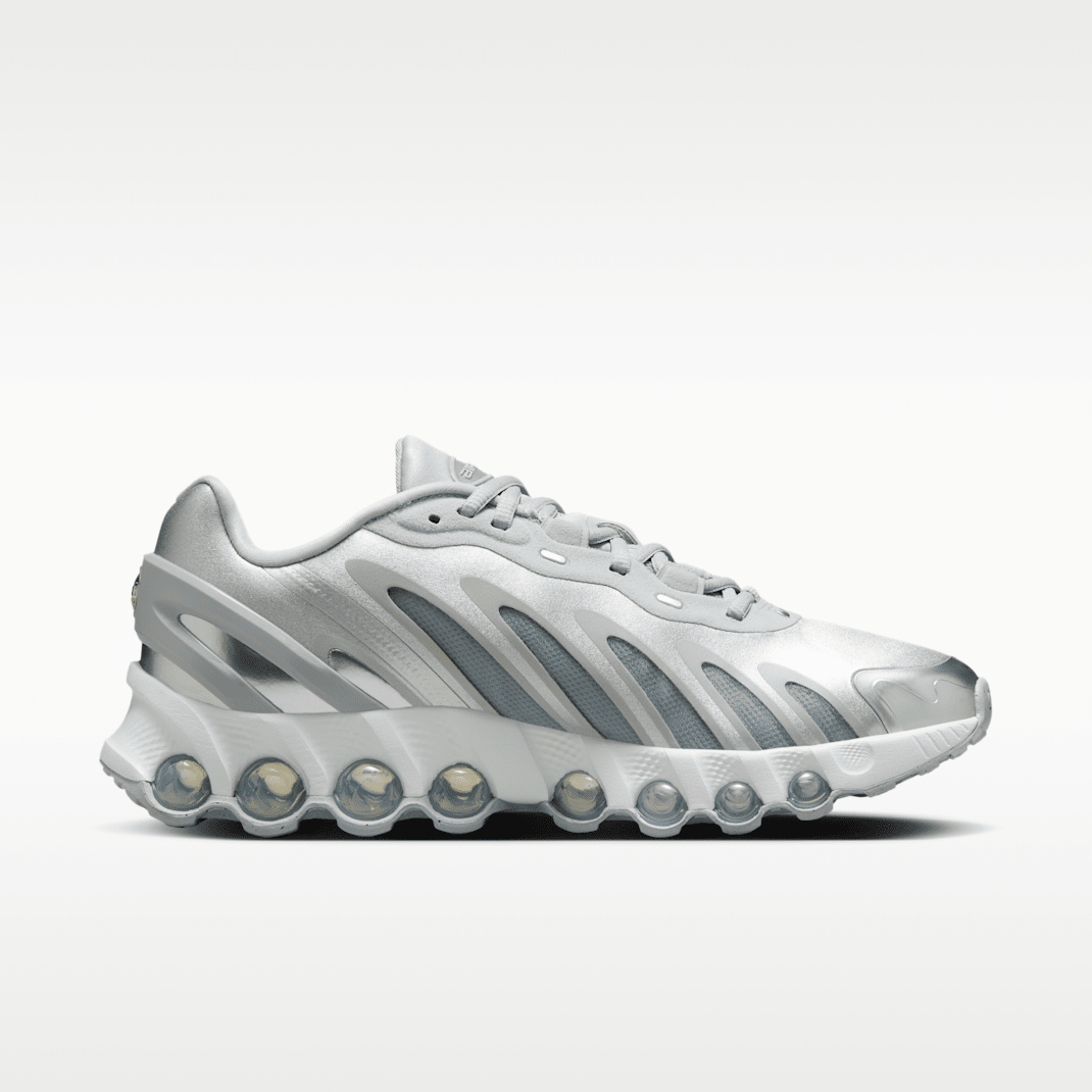 Wolf Grey/Off White/Off White/Metallic Silver