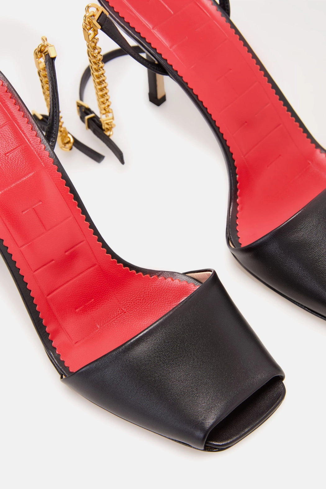 NEGRO