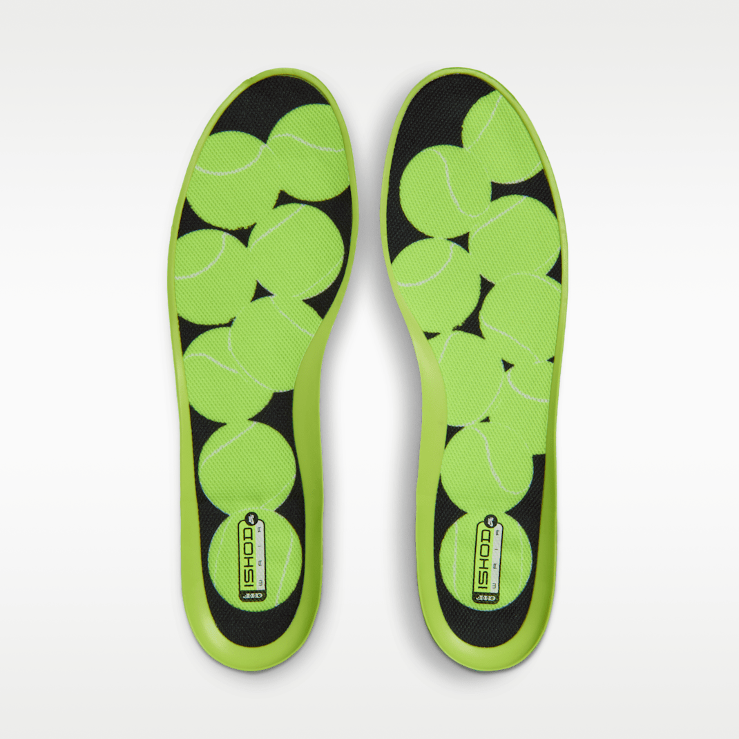 Volt/Volt/Black/Black
