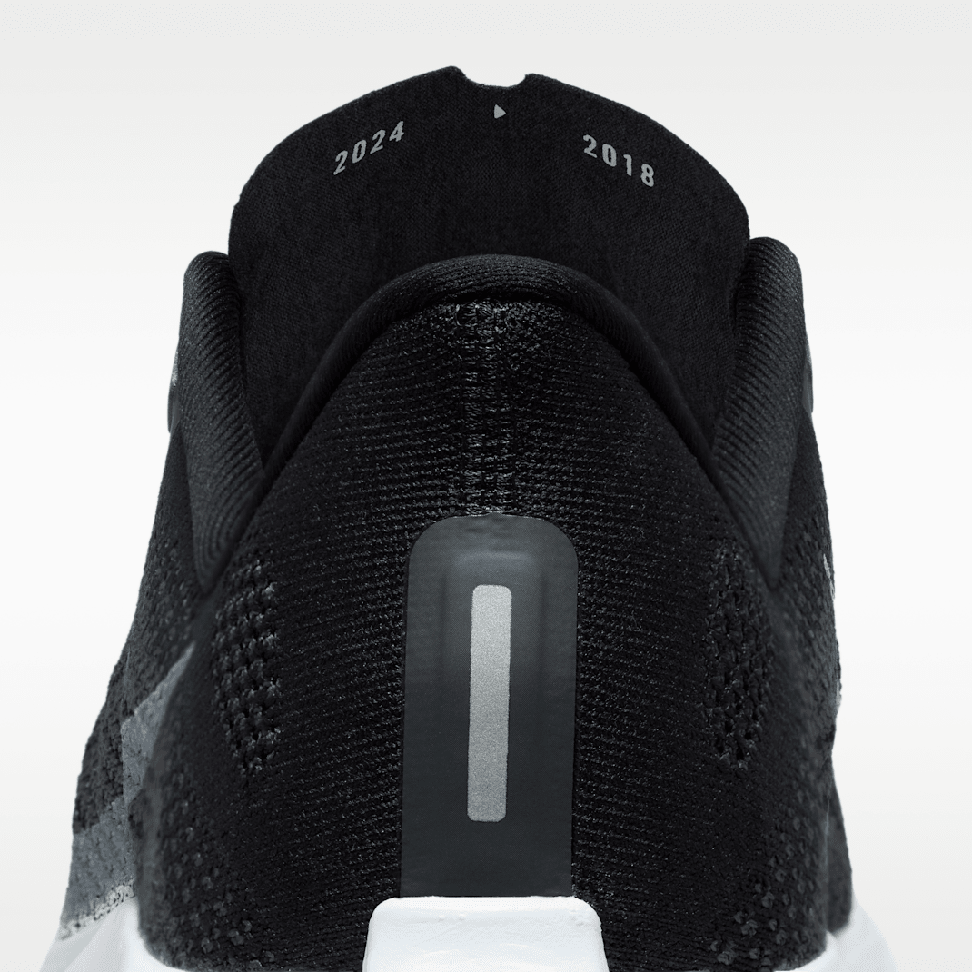 Black/Anthracite/White/Pure Platinum