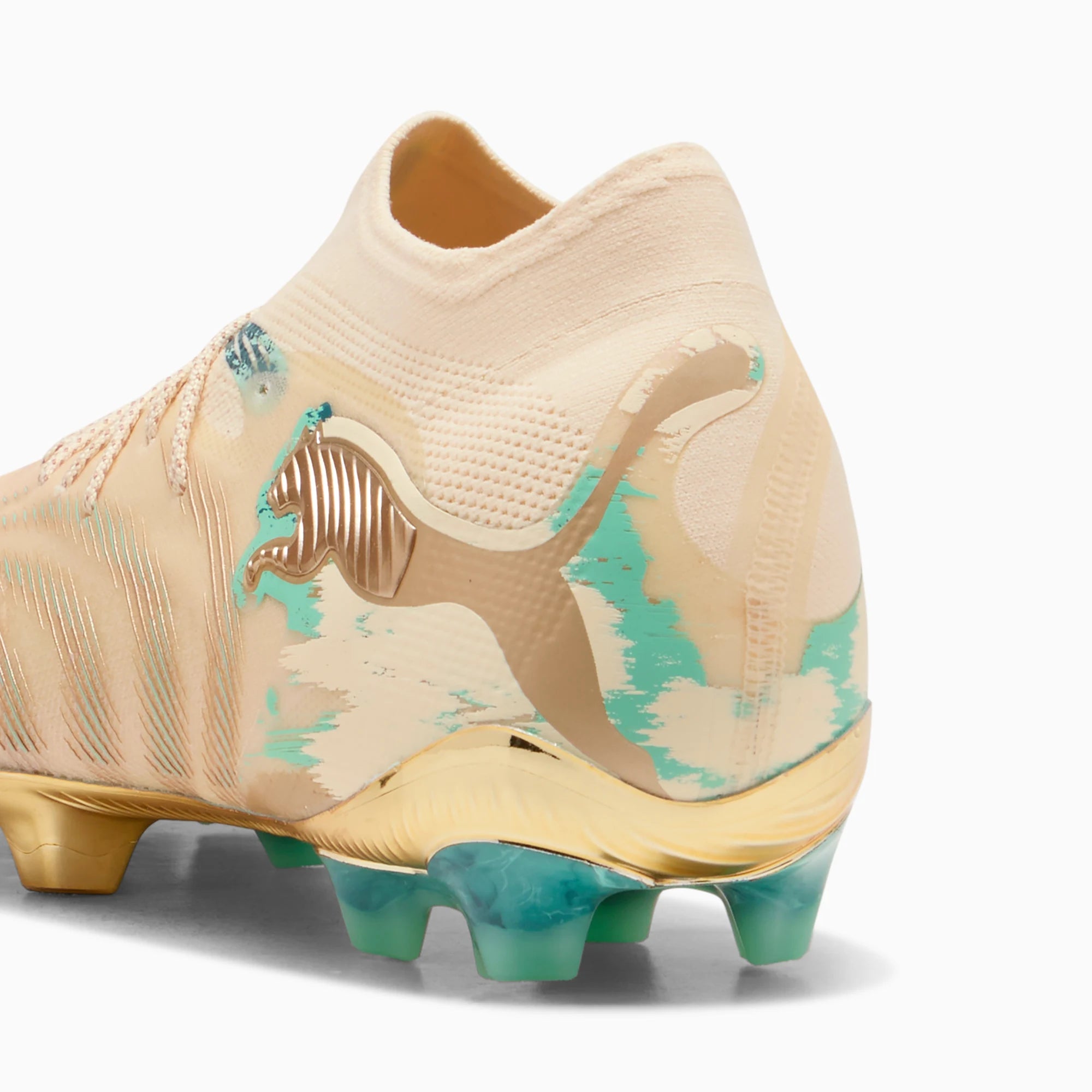 Creamy Vanilla-PUMA Gold-Mint Jelly-Emerald Ice