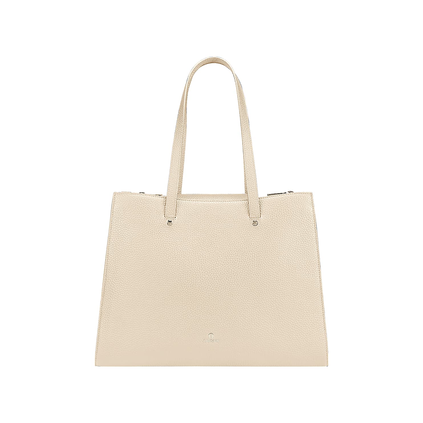 Macadamia White