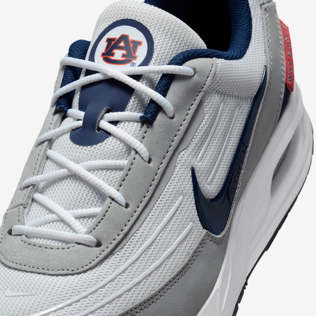 White/Light Smoke Grey/College Navy