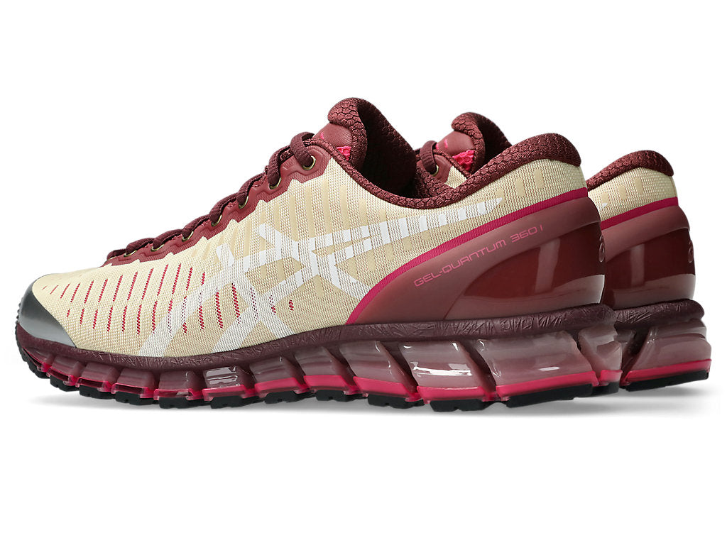 Soft Yellow/Brisket Red