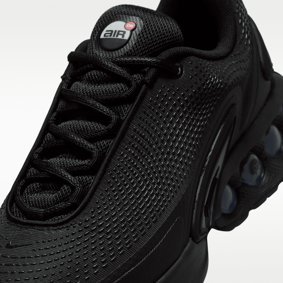 Black/Black/Metallic Dark Grey/Black